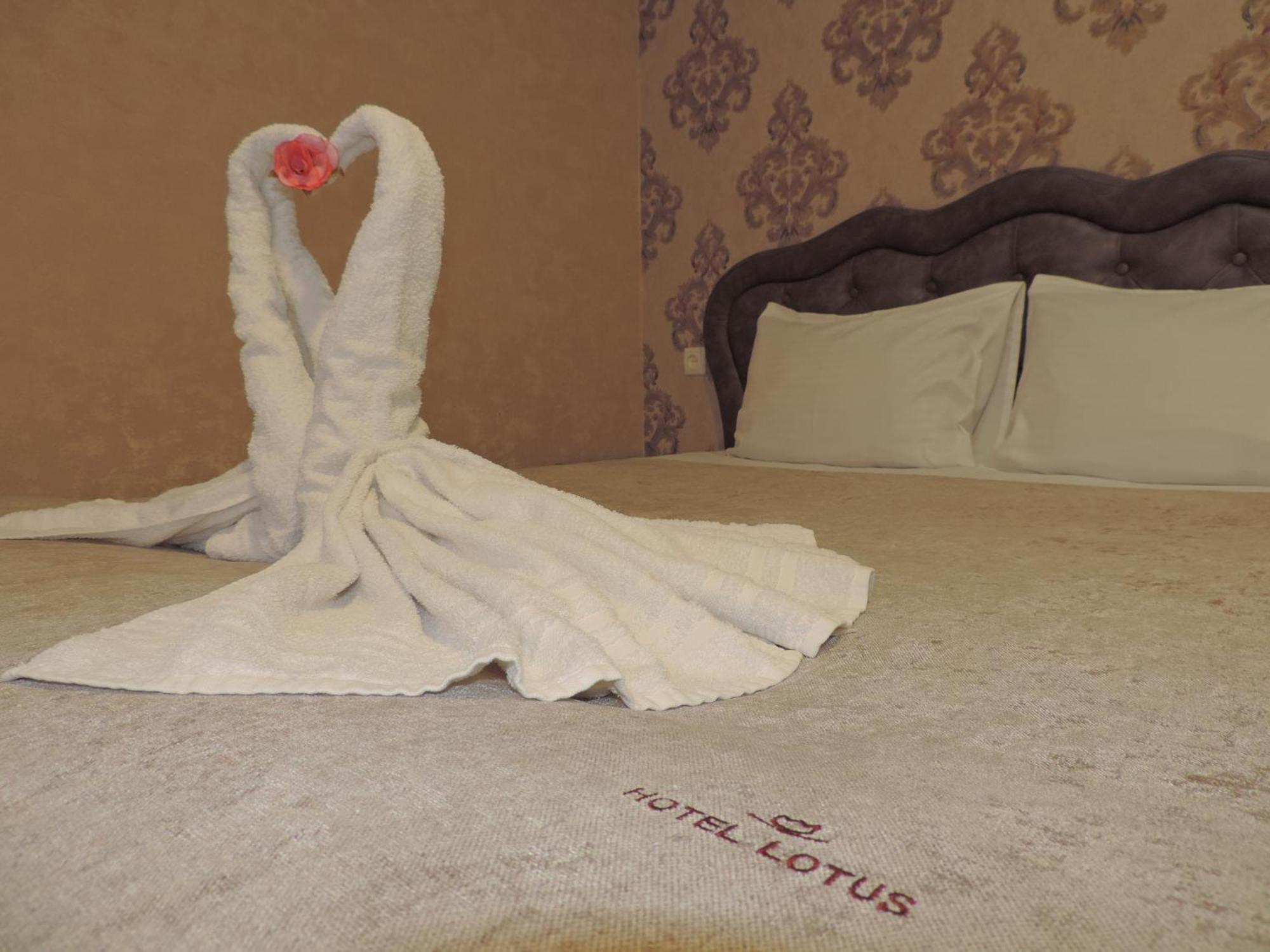 Hotel Lotus 아할치헤 외부 사진